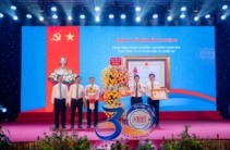 Công ty Cổ phần Bến xe Nghệ An – 30 năm phát triển bền vững, đổi mới hiện đại, vinh dự đón nhận Huân chương Lao động hạng Nhì.