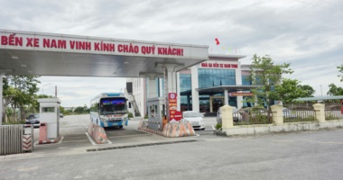 Công ty Cổ phần Bến xe Nghệ An khai trương Bến xe Nam Vinh, chính thức đưa vào hoạt động bến xe khách loại 2